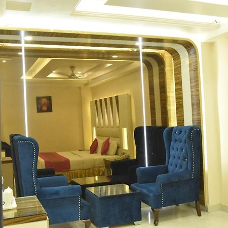 Hotel Aman Continental - 2Mins From Railway Station And 5 Mins From Metro Nové Dillí Exteriér fotografie