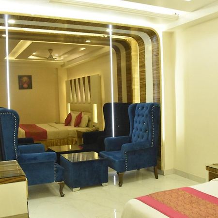 Hotel Aman Continental - 2Mins From Railway Station And 5 Mins From Metro Nové Dillí Exteriér fotografie