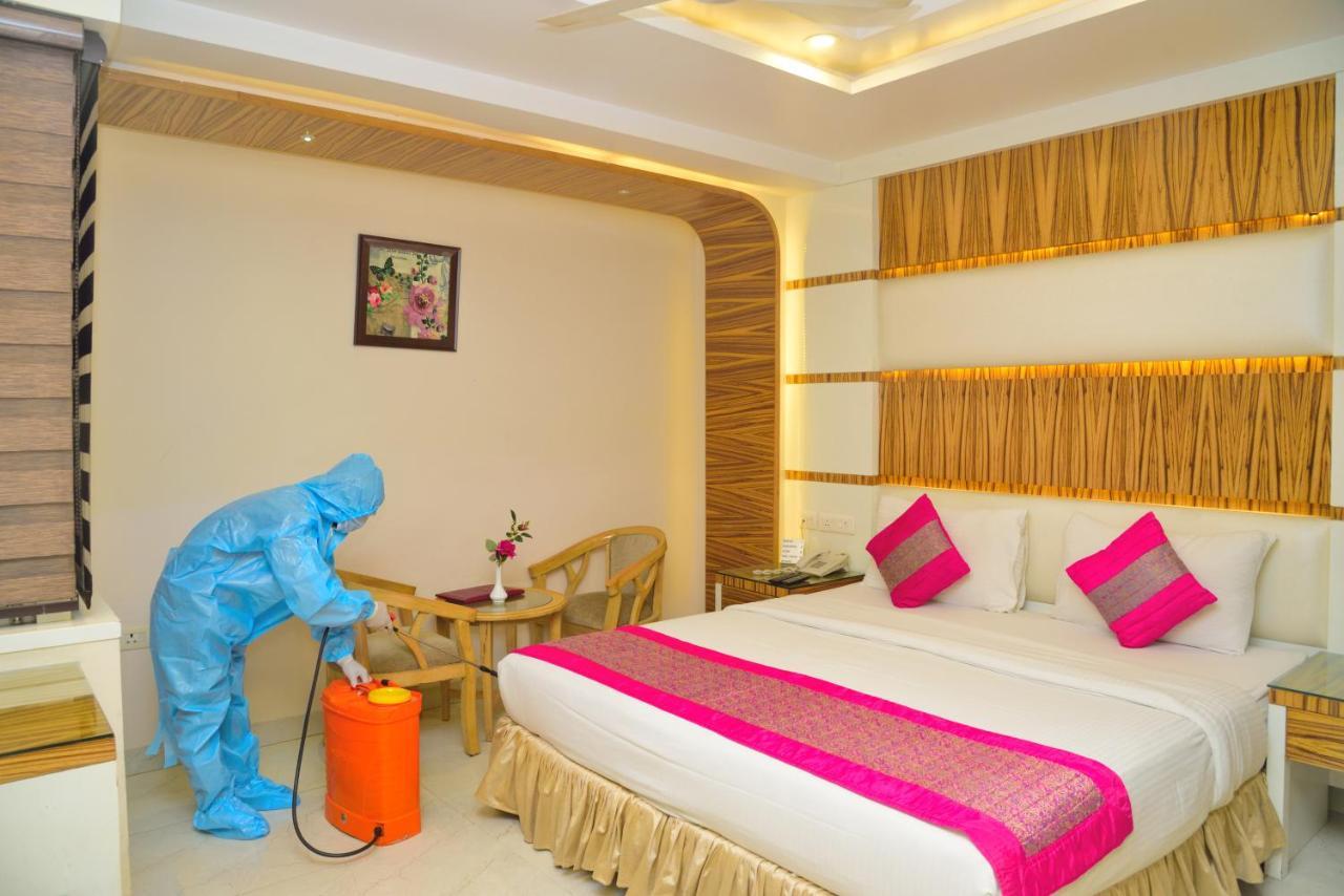 Hotel Aman Continental - 2Mins From Railway Station And 5 Mins From Metro Nové Dillí Exteriér fotografie