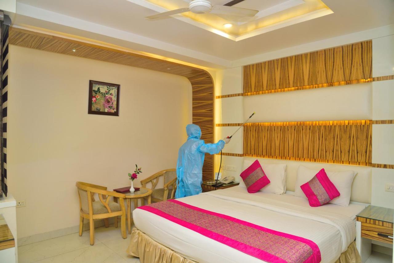 Hotel Aman Continental - 2Mins From Railway Station And 5 Mins From Metro Nové Dillí Exteriér fotografie