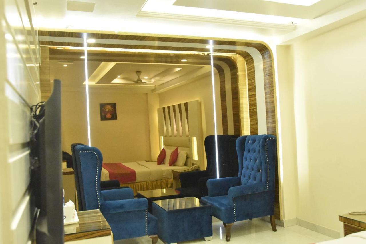 Hotel Aman Continental - 2Mins From Railway Station And 5 Mins From Metro Nové Dillí Exteriér fotografie
