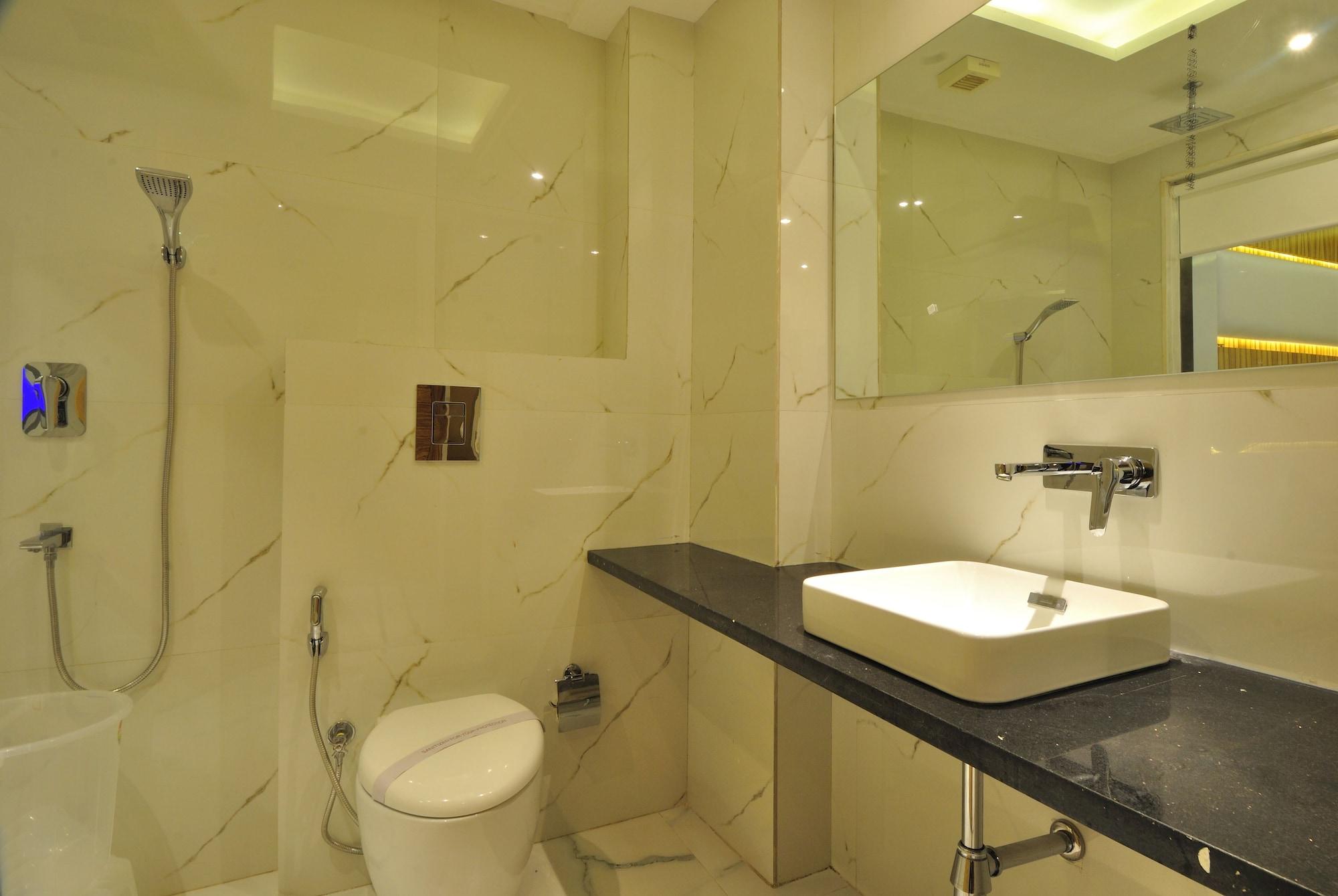 Hotel Aman Continental - 2Mins From Railway Station And 5 Mins From Metro Nové Dillí Exteriér fotografie