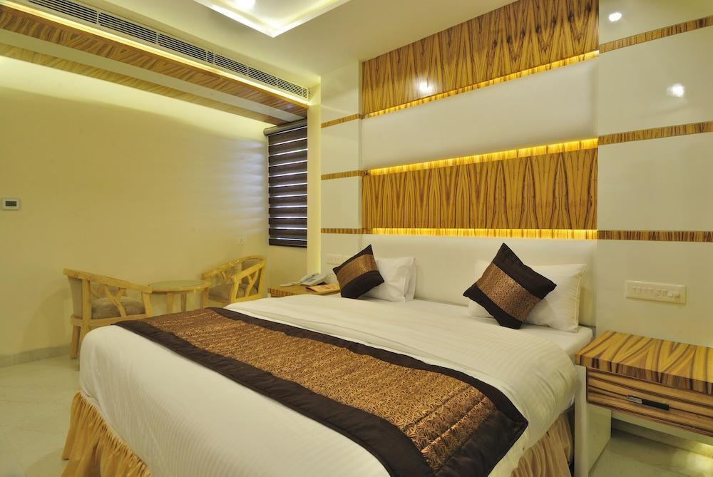 Hotel Aman Continental - 2Mins From Railway Station And 5 Mins From Metro Nové Dillí Exteriér fotografie