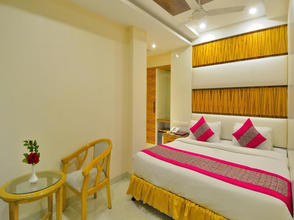 Hotel Aman Continental - 2Mins From Railway Station And 5 Mins From Metro Nové Dillí Exteriér fotografie