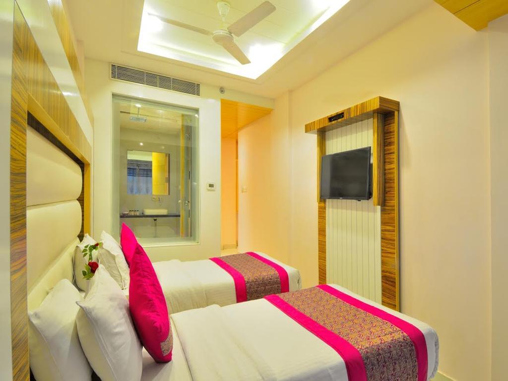 Hotel Aman Continental - 2Mins From Railway Station And 5 Mins From Metro Nové Dillí Exteriér fotografie