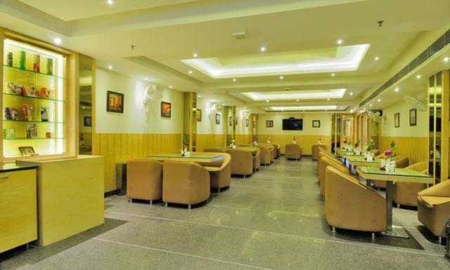 Hotel Aman Continental - 2Mins From Railway Station And 5 Mins From Metro Nové Dillí Exteriér fotografie
